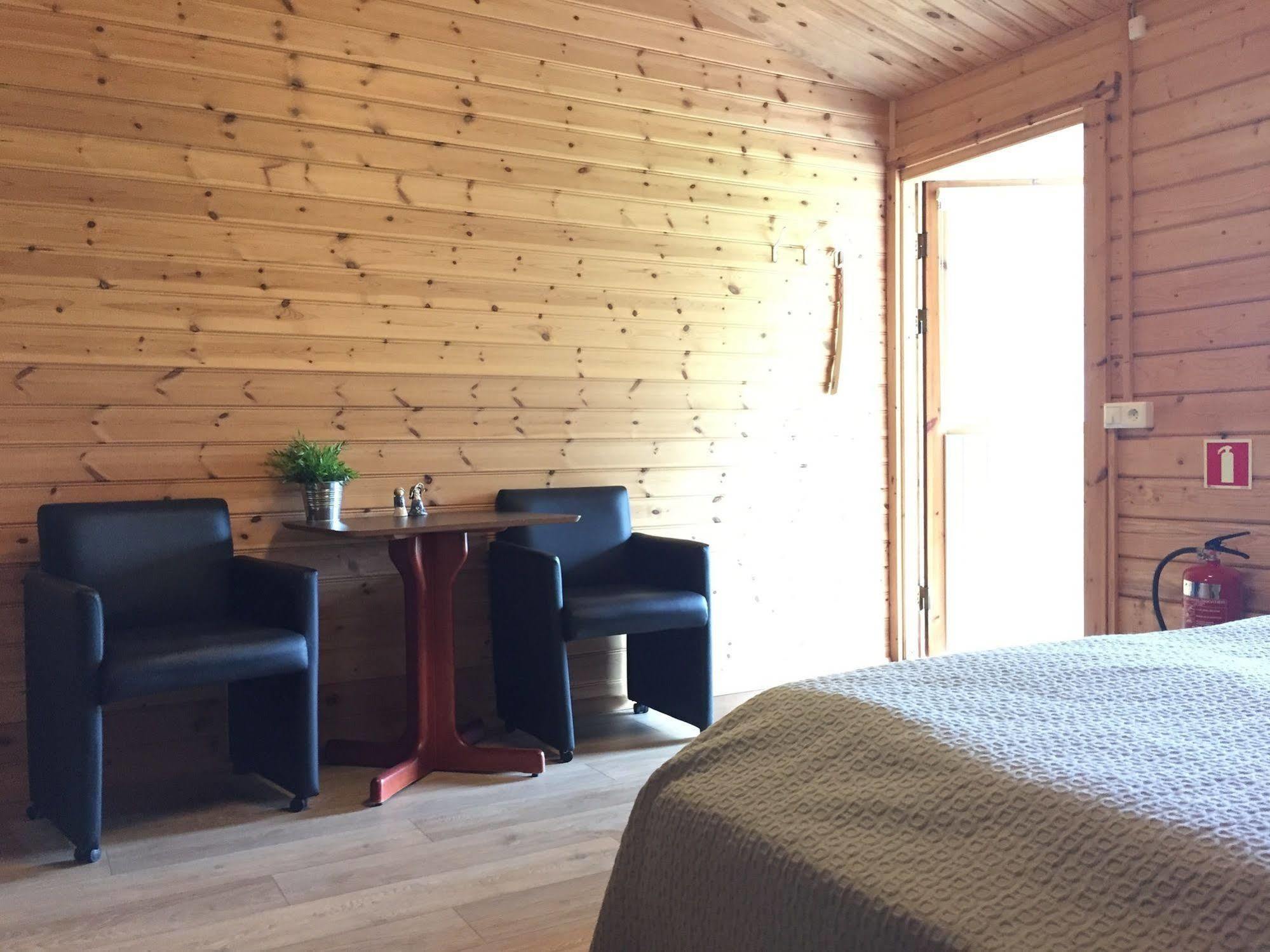 Malarhorn Accommodations Drangsnes Buitenkant foto